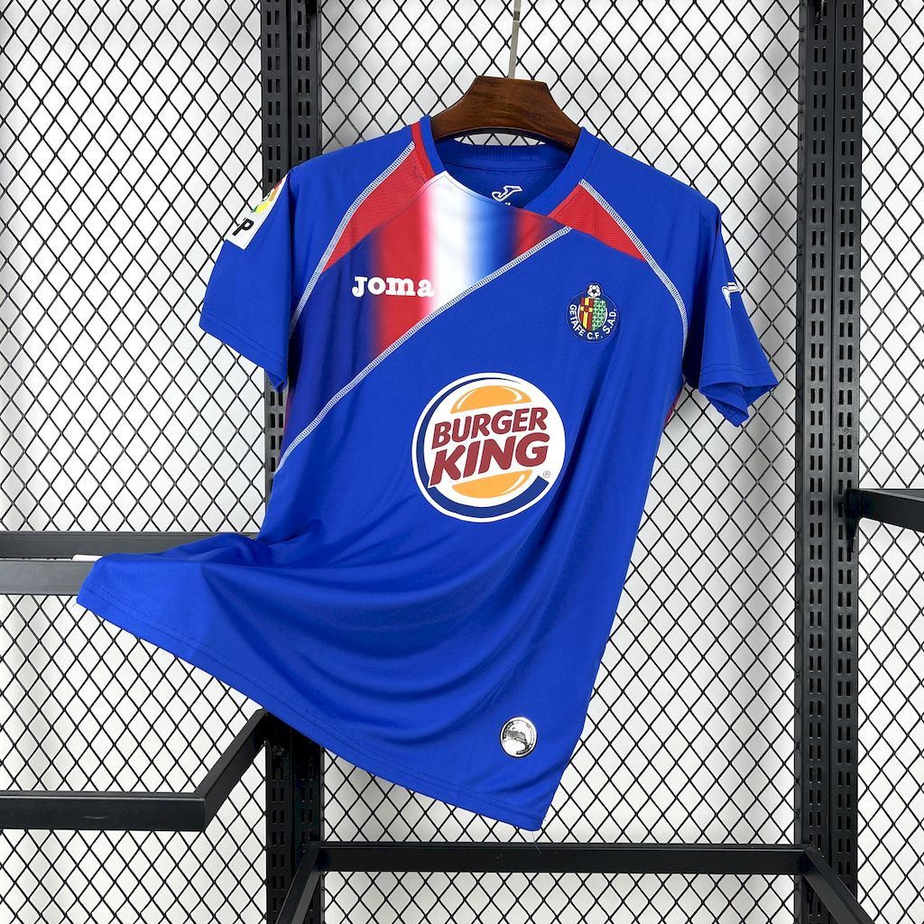 Getafe Club de Futbol 2009-10 Home Retro Jersey Getafe Club de Futbol 2009-10 Home Retro Jersey