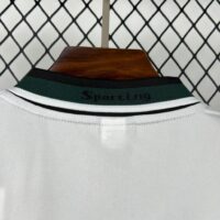 Sporting CP 2000-01 Home Retro Jersey