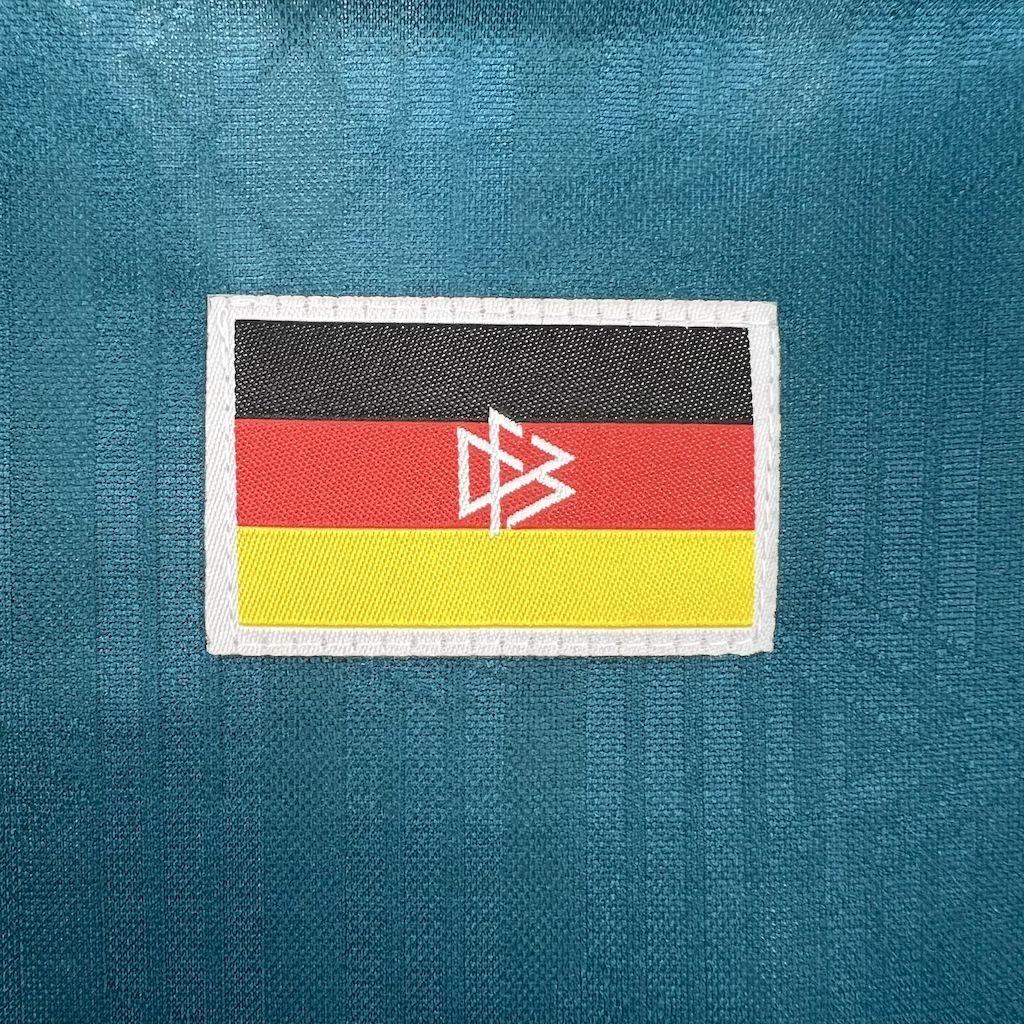 8e97cc33d4c4480683e7e5670b22e591 Germany 1996 Away Retro Jersey