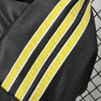 Real Madrid 1999-01 Away Retro Jersey
