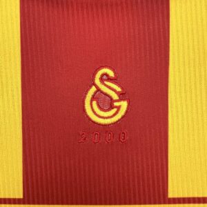 Galatasaray 1999-00 Home Retro Jersey - Image 2