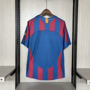 Retro Barcelona 2005-06 Champions League Edition - Image 3