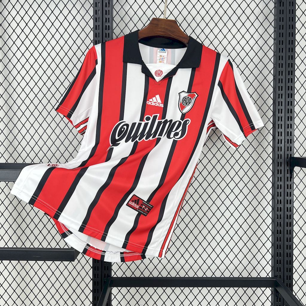 River Plate 1999-00 Third Retro Jersey River Plate 1999-00 Third Retro Jersey