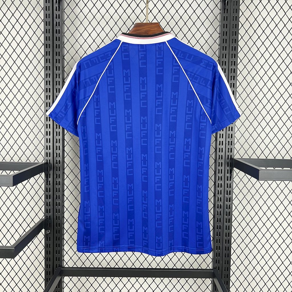 Manchester United 1988-89 Away Retro Jersey