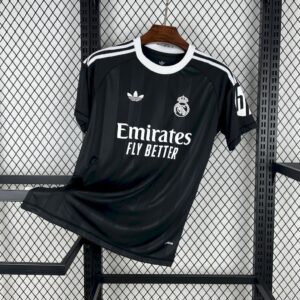 Real Madrid 2025 26 Training Jersey