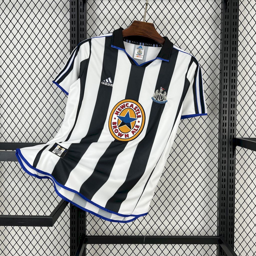 Newcastle United 1999-00 Home Retro Jersey