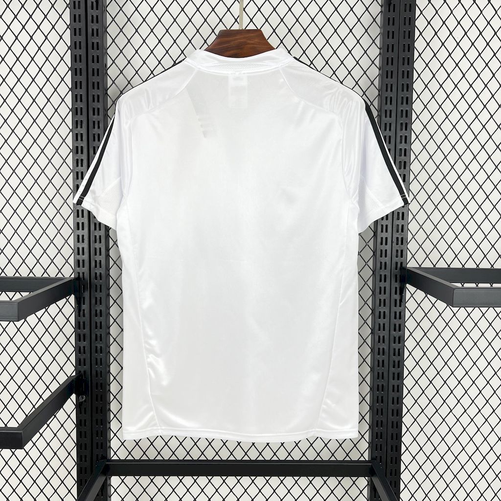 Real Madrid 2004-05 Home Retro Jersey
