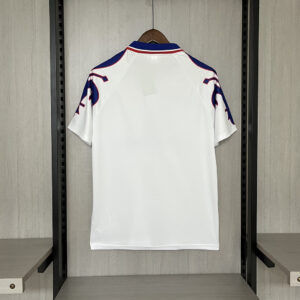 Retro Fiorentina 1995-96 Away - Image 3