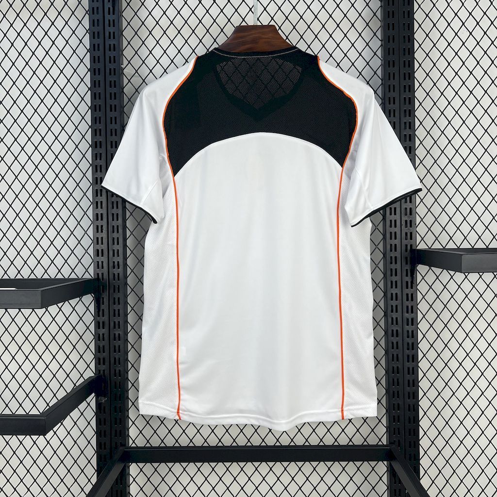 Valencia CF 2004-05 Home Retro Jersey
