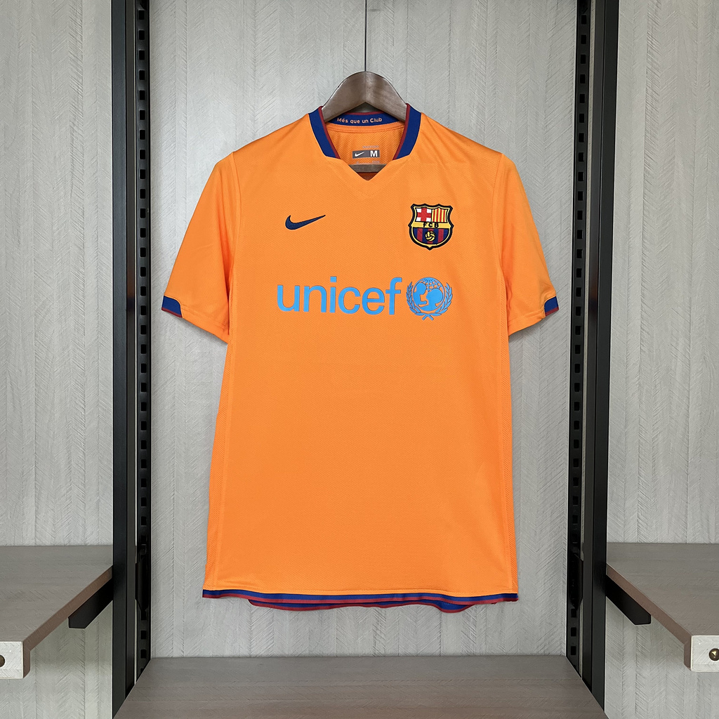 Retro Barcelona 2006-07 away jersey Retro Barcelona 2006-07 away jersey