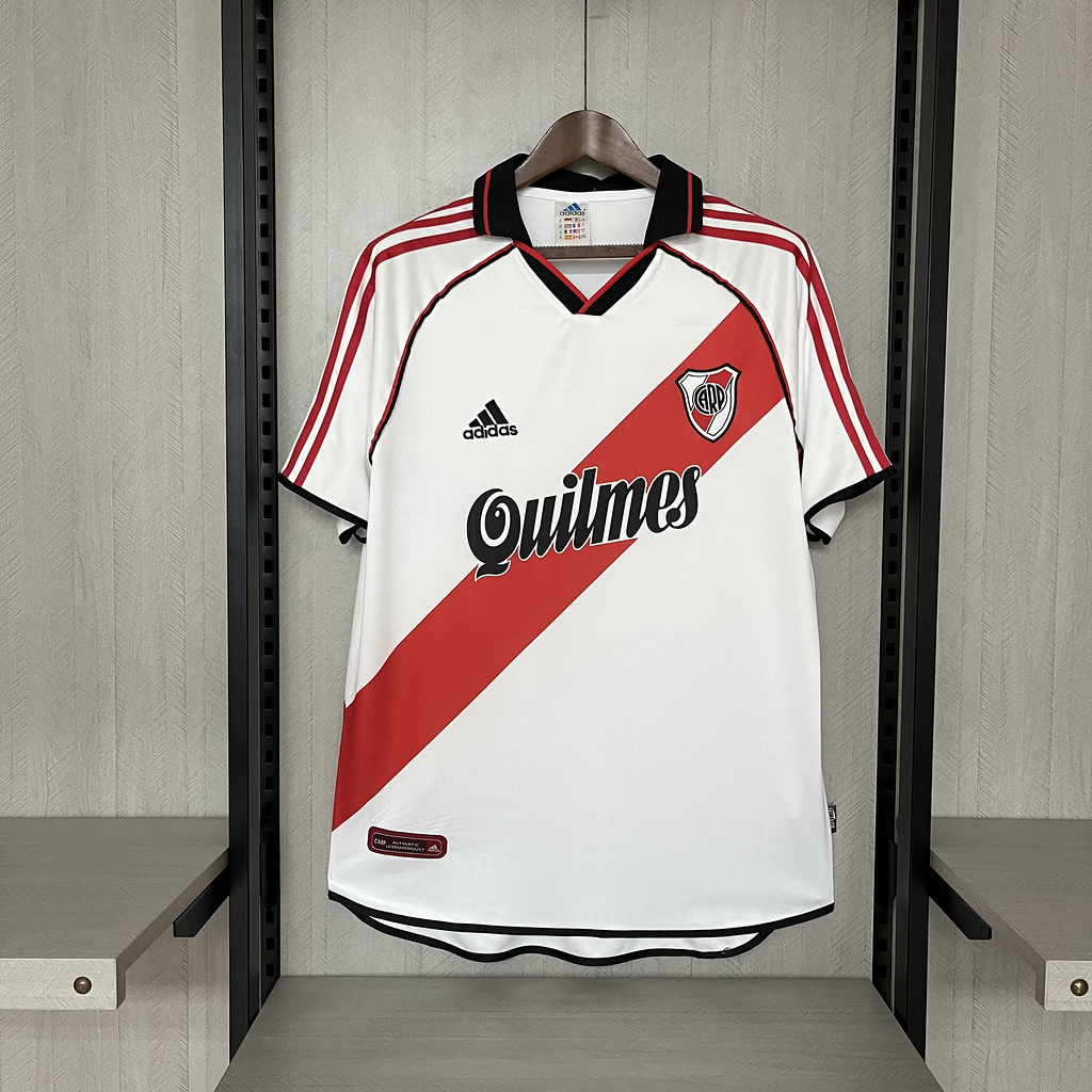 Retro River Plate 2000-01 Home Retro River Plate 2000-01 Home