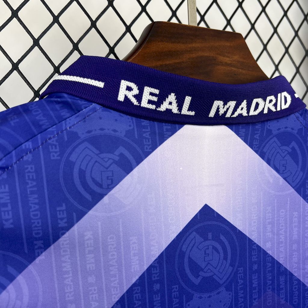 bdd74ad1cc9d47189fc1c16a235164bb Real Madrid 1996-97 Away Retro Jersey