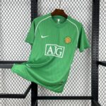 Manchester United 2007-08 Green Goalkeeper Retro Jersey