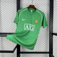 Manchester United 2007-08 Green Goalkeeper Retro Jersey Manchester United 2007-08 Green Goalkeeper Retro Jersey