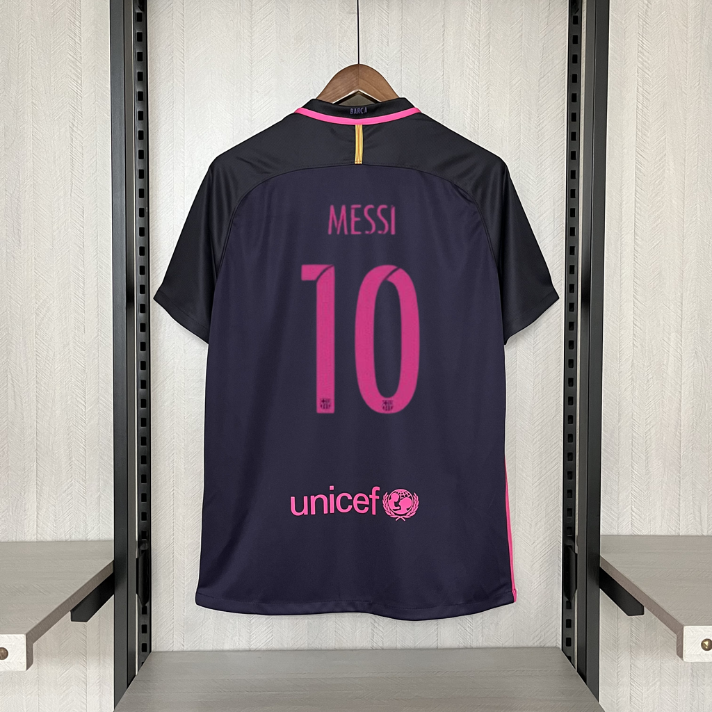 ca3644181d7a46e491ae26427f6c1ff4 Retro Barcelona 2016-17 away jersey