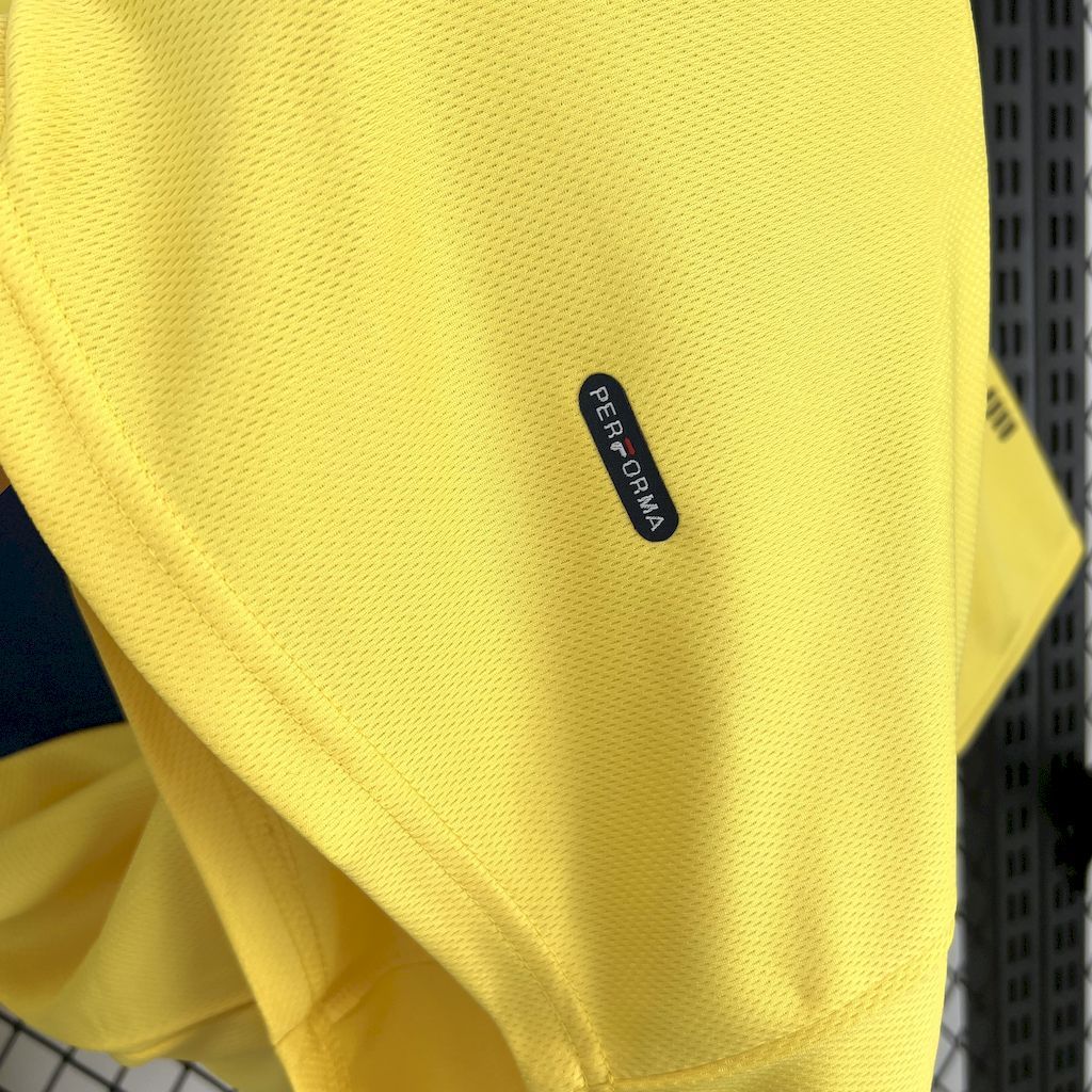Scotland 2002 Away Retro Jersey