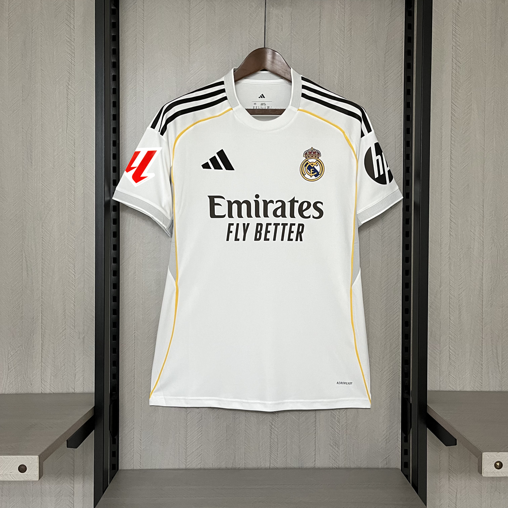 d26e4bc07a62433181f733211d1c0039 2025-26 Real Madrid home jersey