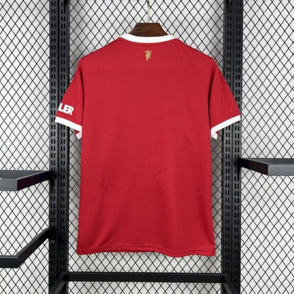 Manchester United 2021-22 Home Retro Jersey - Image 2