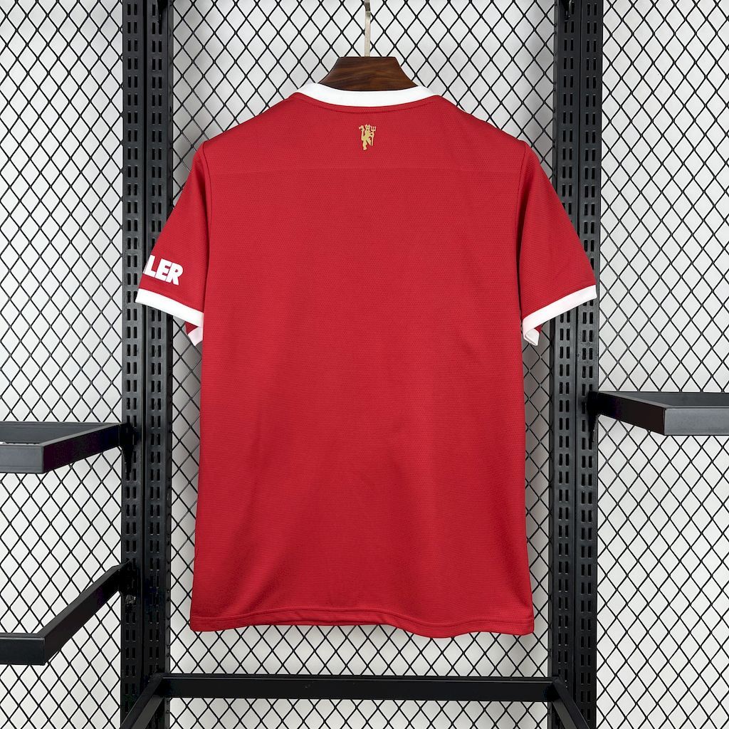 Manchester United 2021-22 Home Retro Jersey