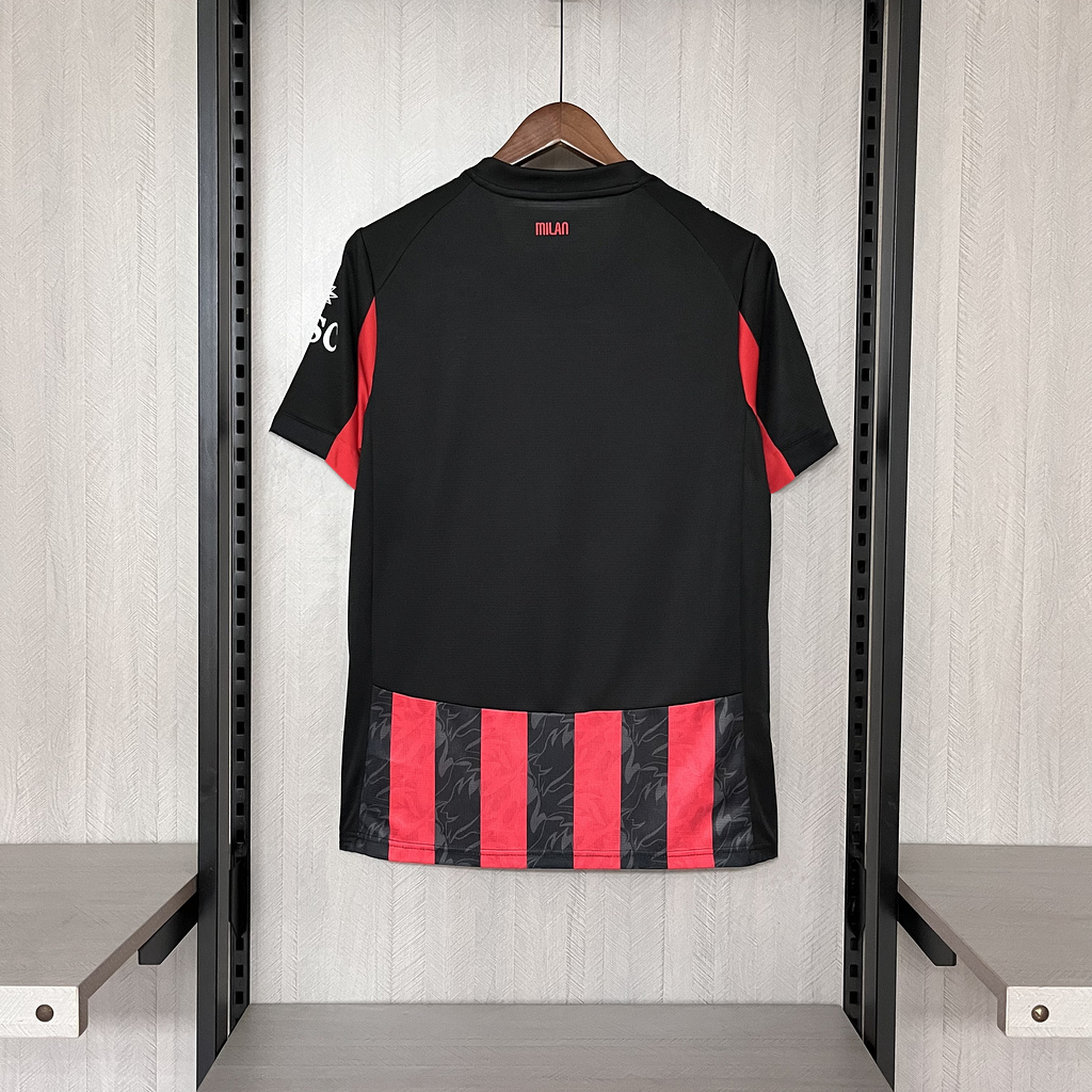 daf485f29f5f4400940a5107a9883bf1 2025-26 AC Milan Home Jersey