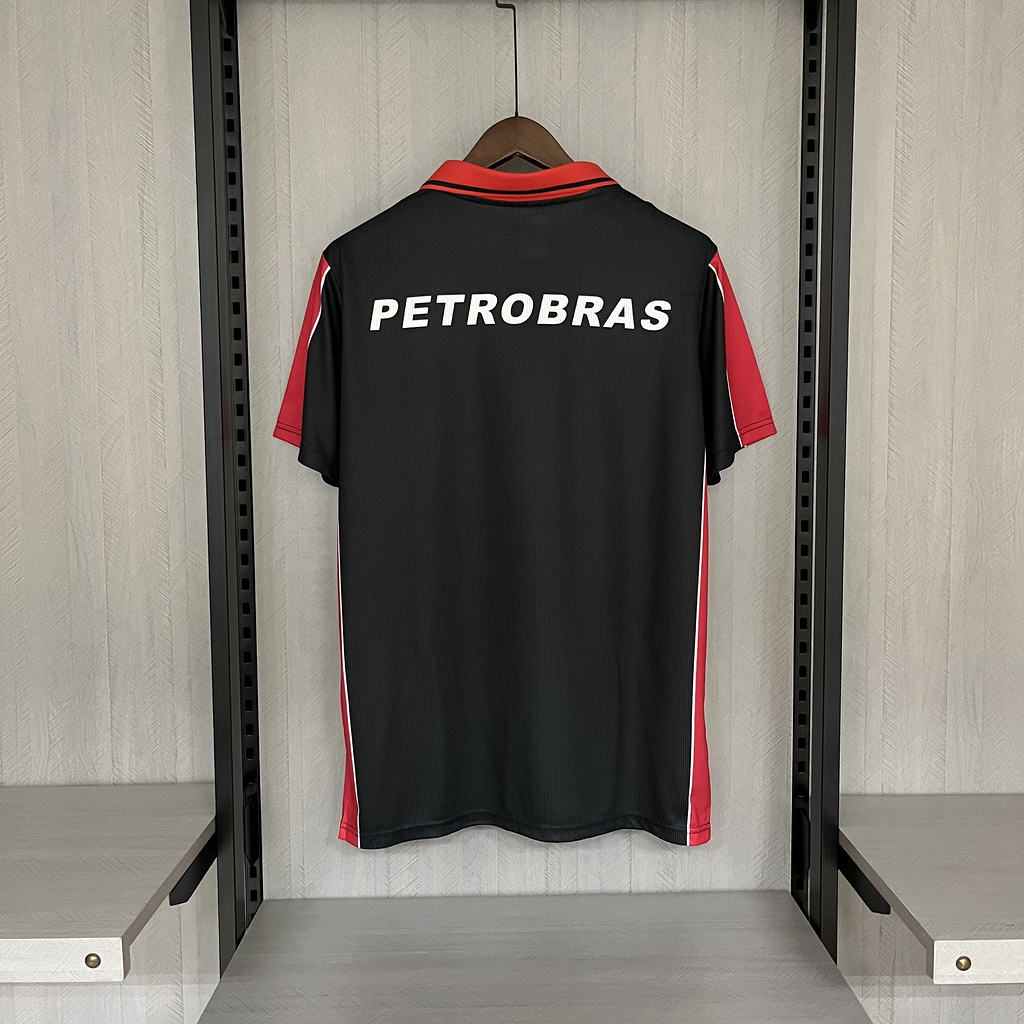 ddbd3ffd5a9146dcbe4d4df81a7eeb24 Retro Flamengo 1999 III