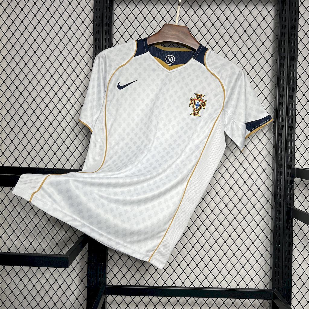 df096be6d77b41e2a1ee61ff238e7fc5 Portugal 2004 Away Retro Jersey