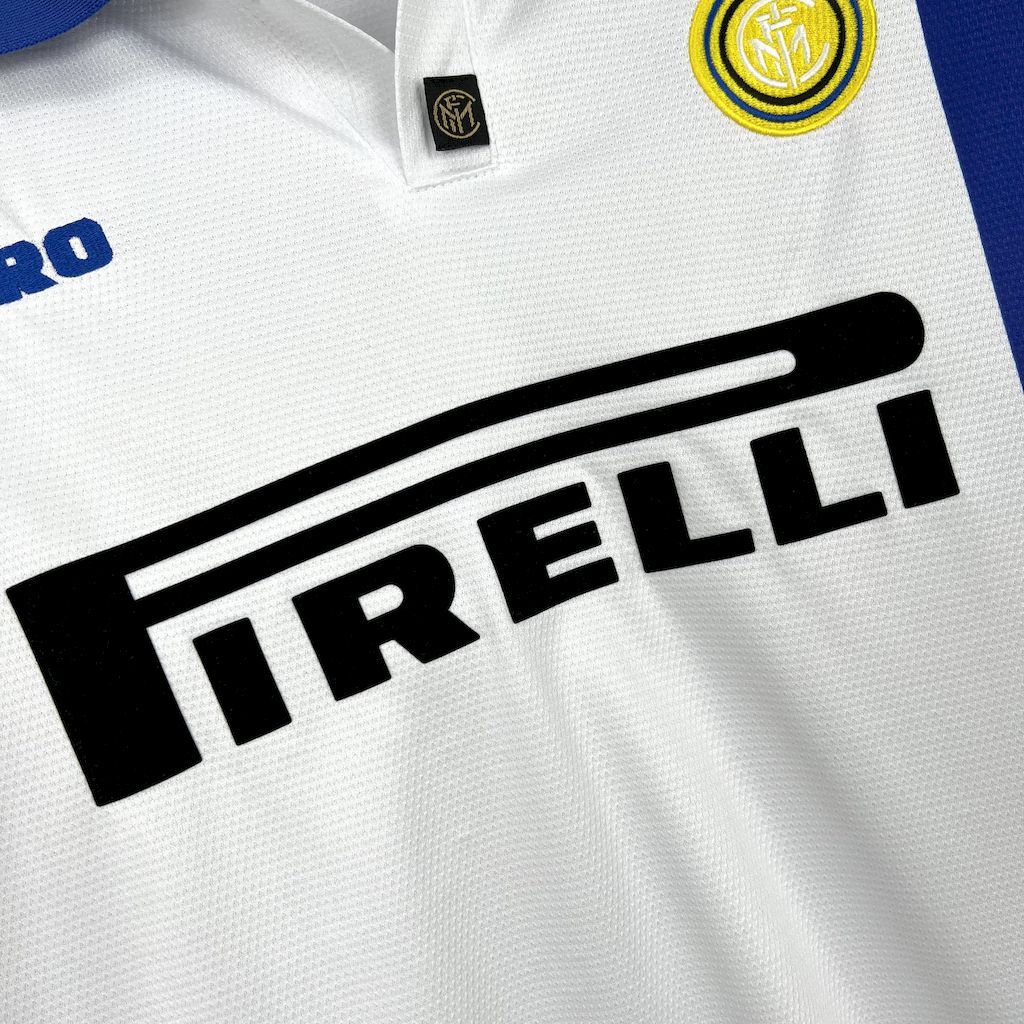 Inter Milan 1997-98 Away Retro Jersey