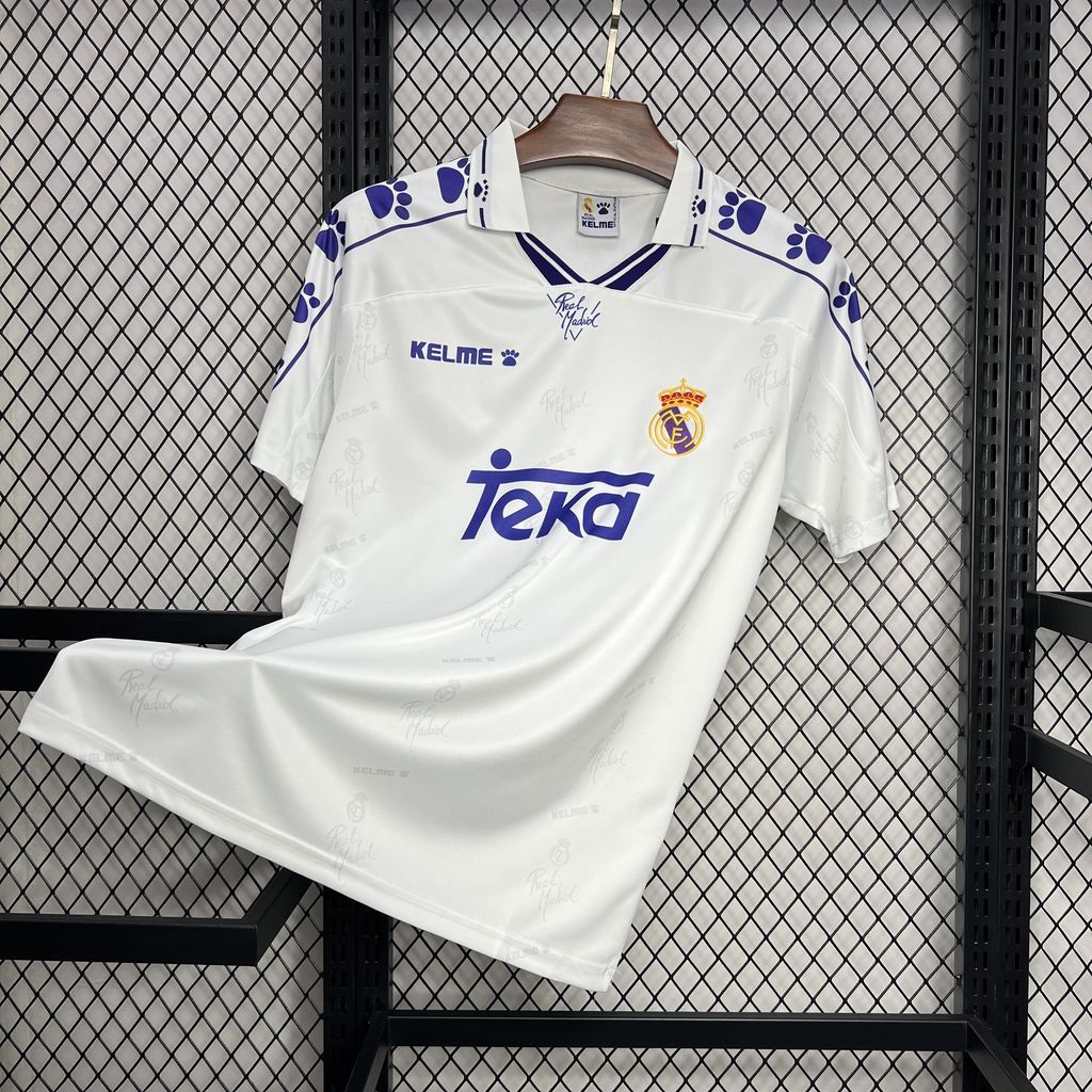 Real Madrid 1994-96 Home Retro Jersey Real Madrid 1994-96 Home Retro Jersey