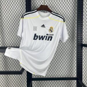 Real Madrid 2009-10 Home Retro Jersey