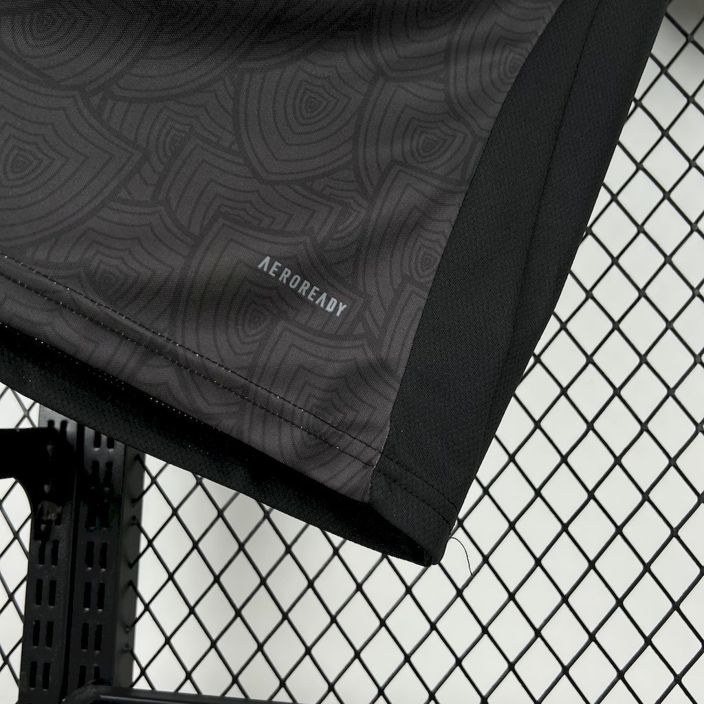 e6985f994d3042f099c83906eff46993 Atletico Mineiro 2025-26 All black special edition Jersey