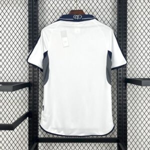 Real Madrid 2000-01 Home Retro Jersey - Image 3