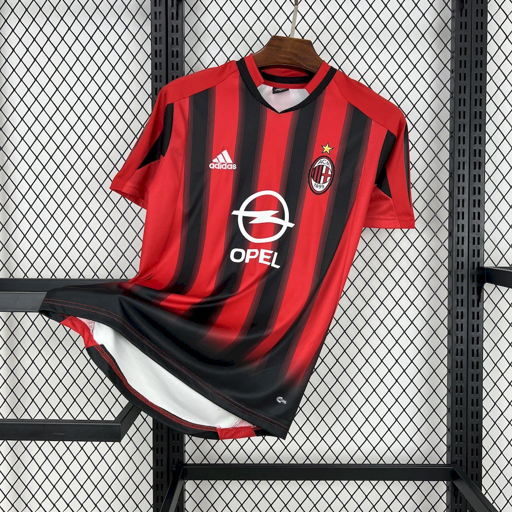 AC Milan 2004-05 Home Retro Jersey