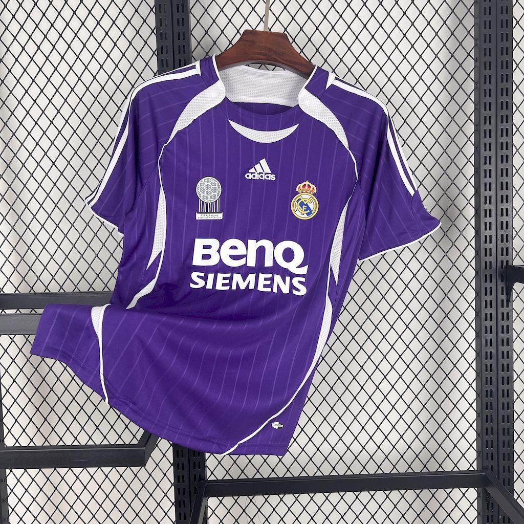 Real Madrid 2006 Third Retro Jersey Real Madrid 2006 Third Retro Jersey