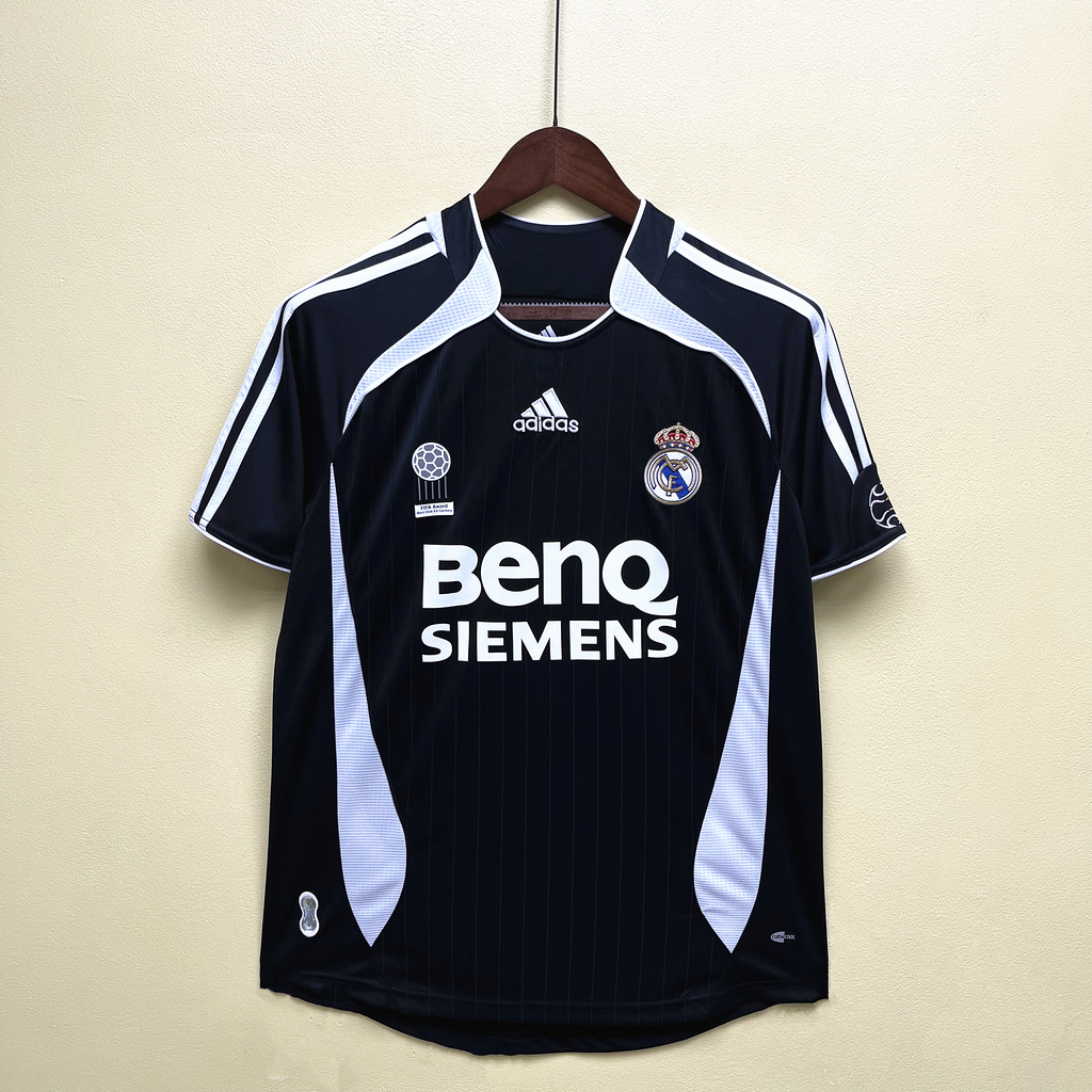 Retro Real Madrid 0607 II Away Retro Real Madrid 0607 II Away