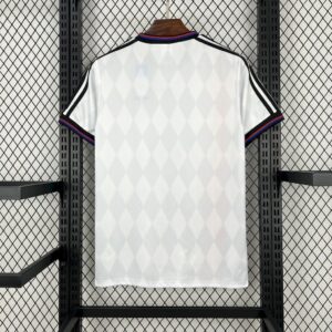 Bayern Munich 1995-96 Away Retro Jersey - Image 2
