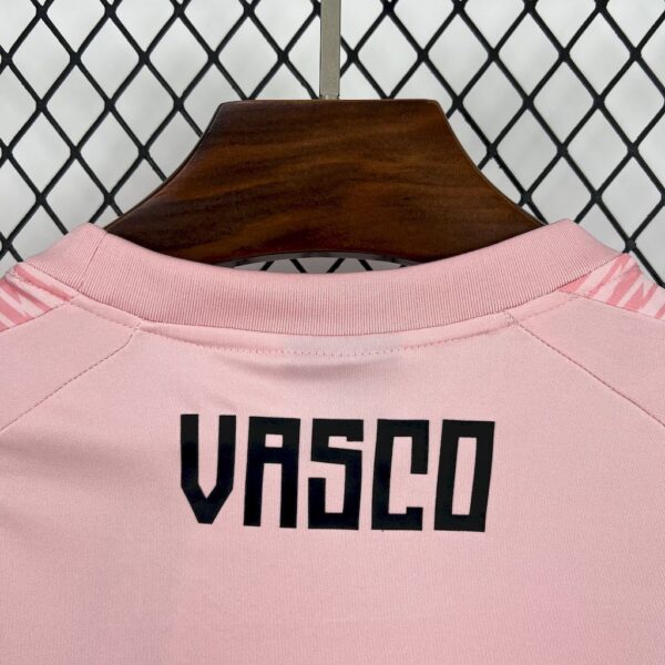 Vasco da gama 202425 Pink special edition Jersey - Image 2