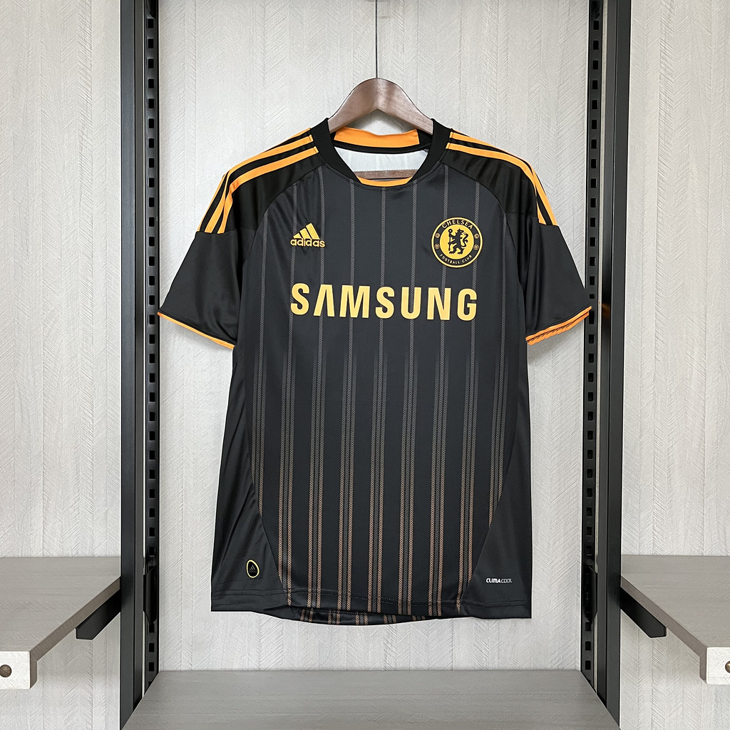 Retro Chelsea 2010-11 away jersey