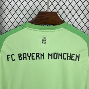 Bayern Munich 2025 26 Green Goalkeeper Jersey