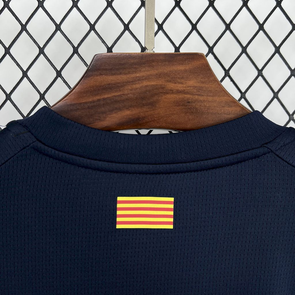 f7835de32e794319a5b31af983cff69b Girona 2025-26 Third Jersey