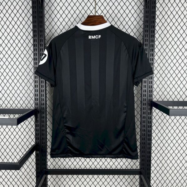 Real Madrid 2025 26 Training Jersey