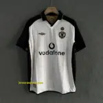 Man Utd Retro 01-02 Away