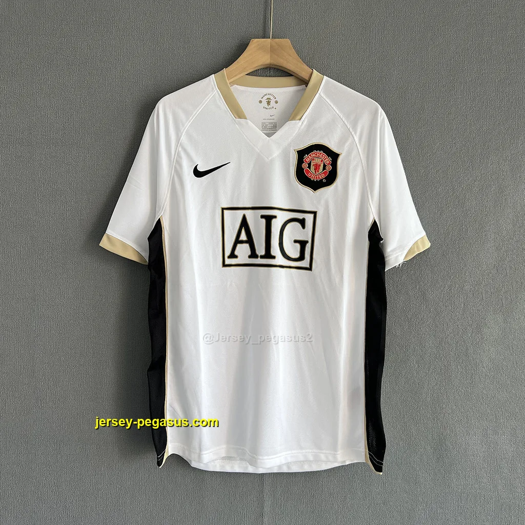 Man Utd Retro 06-07 Away Man Utd Retro 06-07 Away