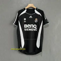 Real Madrid Retro 06-07 Third