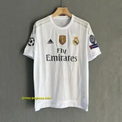 Real Madrid Retro 15-16 Home