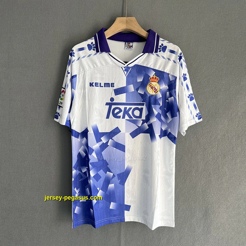 Real Madrid Retro 96-97 Third Real Madrid Retro 96-97 Third