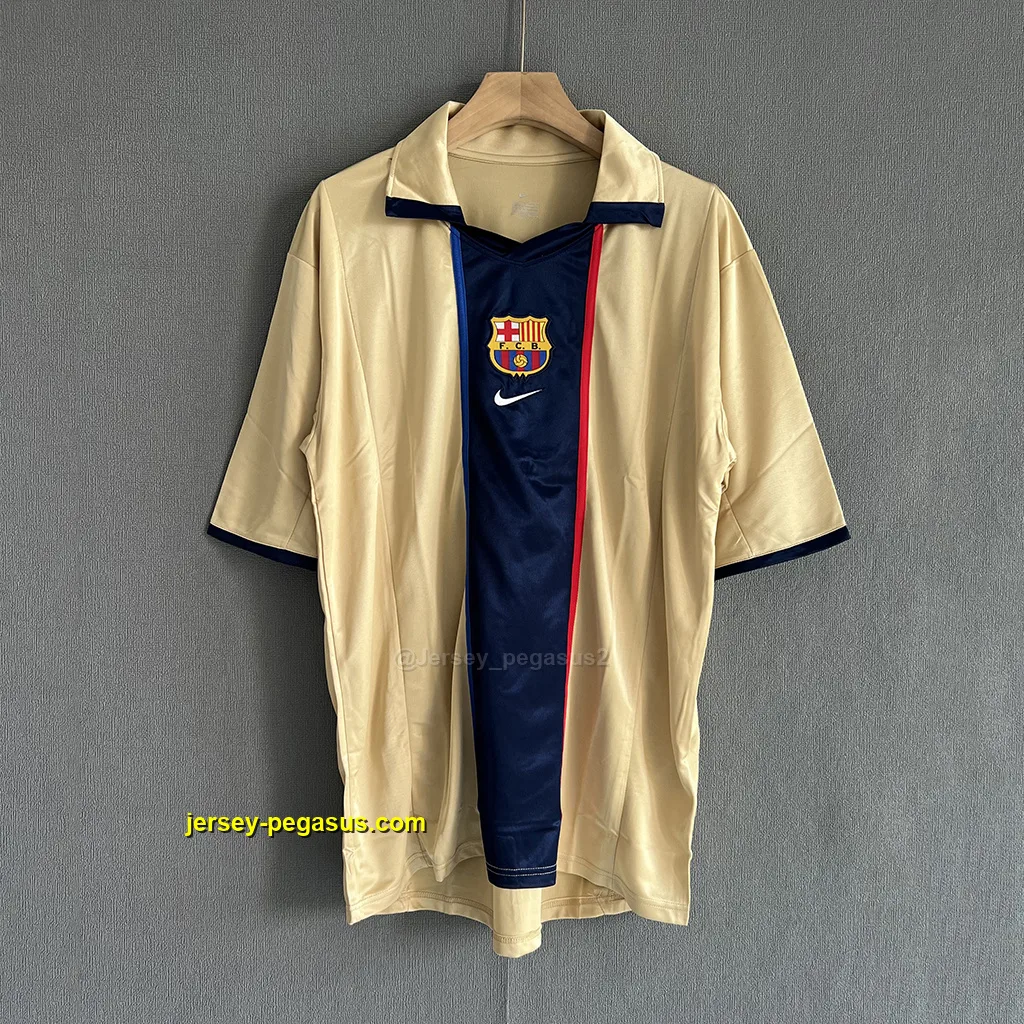 Barcelona Retro 01-02 Away