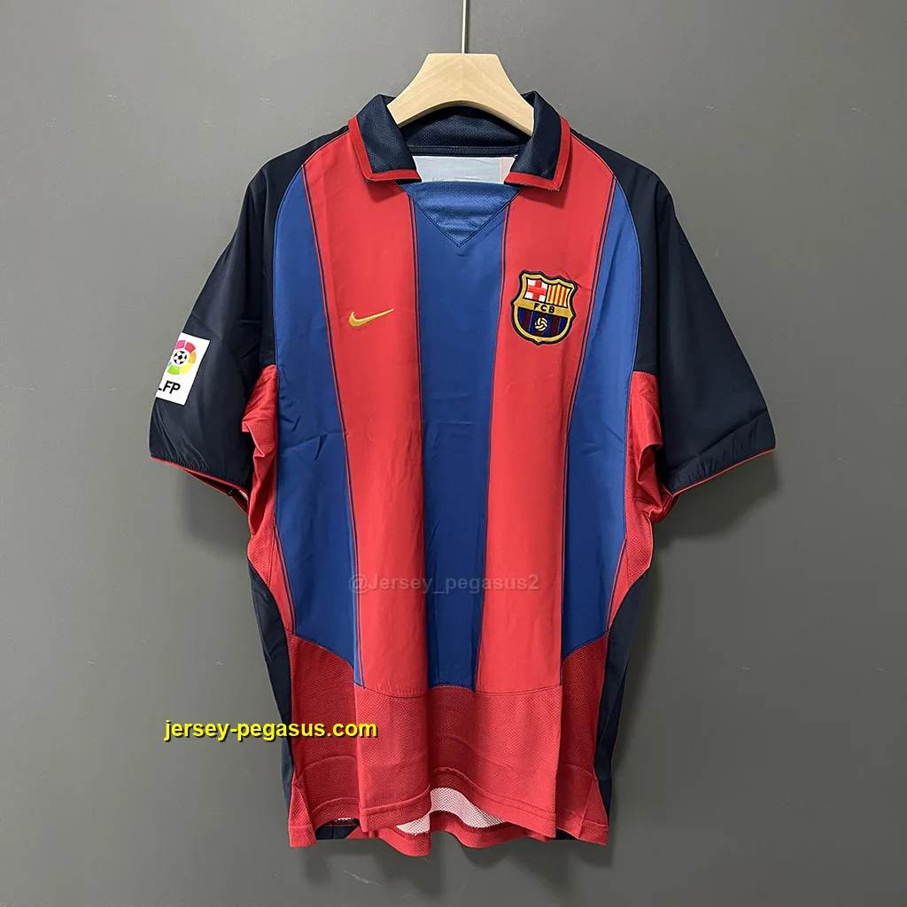 Barcelona Retro 03-04 Home Barcelona Retro 03-04 Home