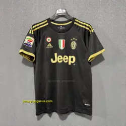 Juventus Retro 15-16 Third