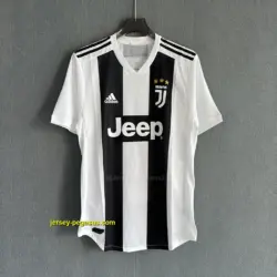 Juventus Retro 18-19 Home Player Version