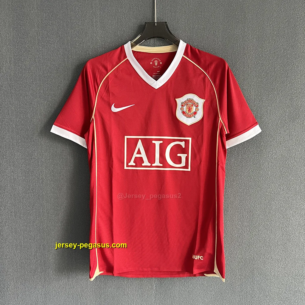 Man Utd Retro 06-07 Home Player Version Man Utd Retro 06-07 Home Player Version